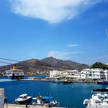 Yacht Front - No 5 Apartment